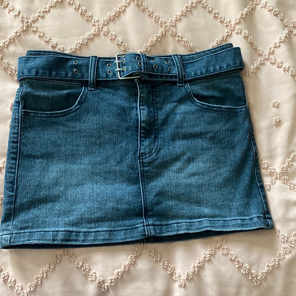 Jean mini skirt